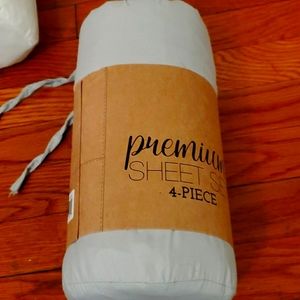 ienjoy Twin Size Premium Sheet Set